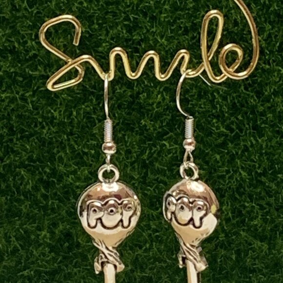 Tootsie Pop Earring, Candy Earring, Funny Food Earring, Gift Idea, Silly Earring - Picture 3 of 5